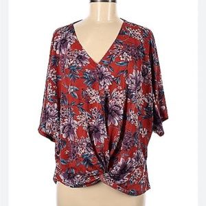 DAYTRIP women’s short sleeve pull over blouse, Burgandy floral | L